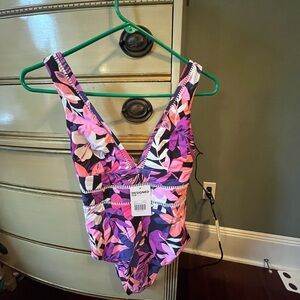 Colorful vibrant, one piece new with tags CUPSHE swimsuit size small